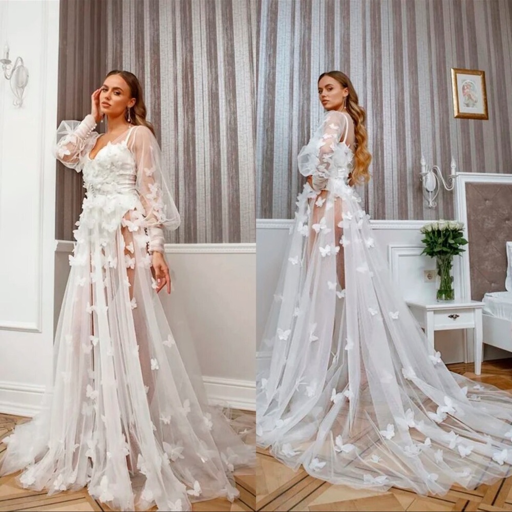 Getting ready bridal robe